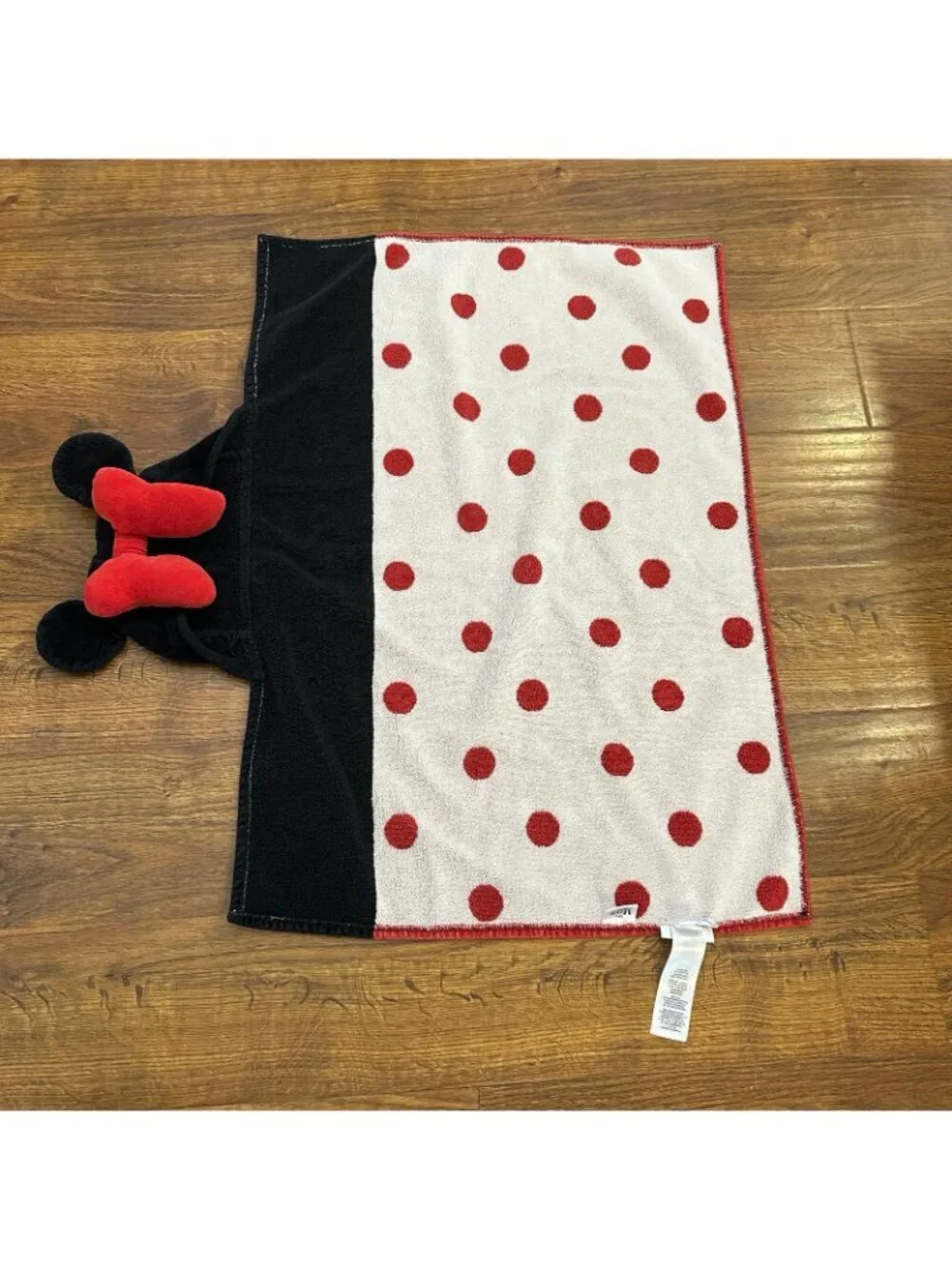 Pottery Barn Kids Disney Minnie Mouse Baby Hooded Towel